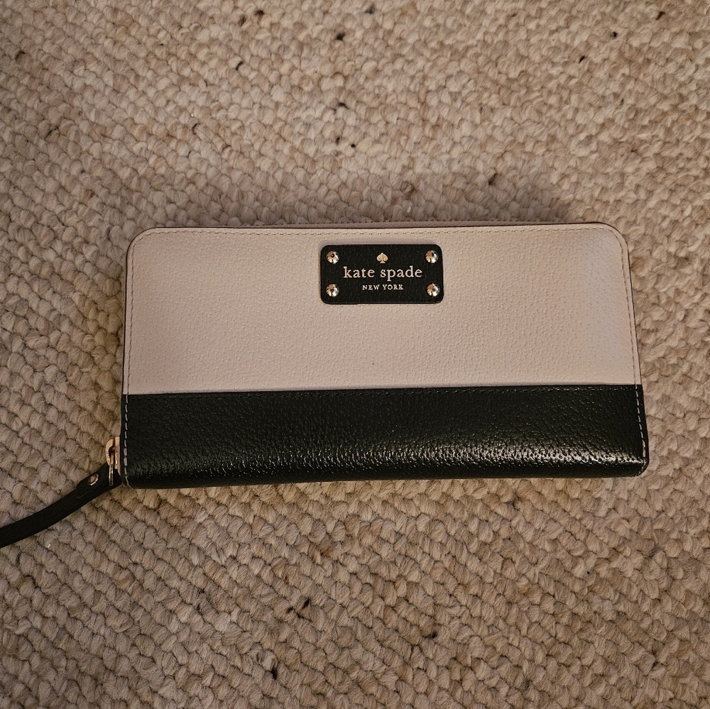 Kate ♠️ Spade Large Continental Wallet
